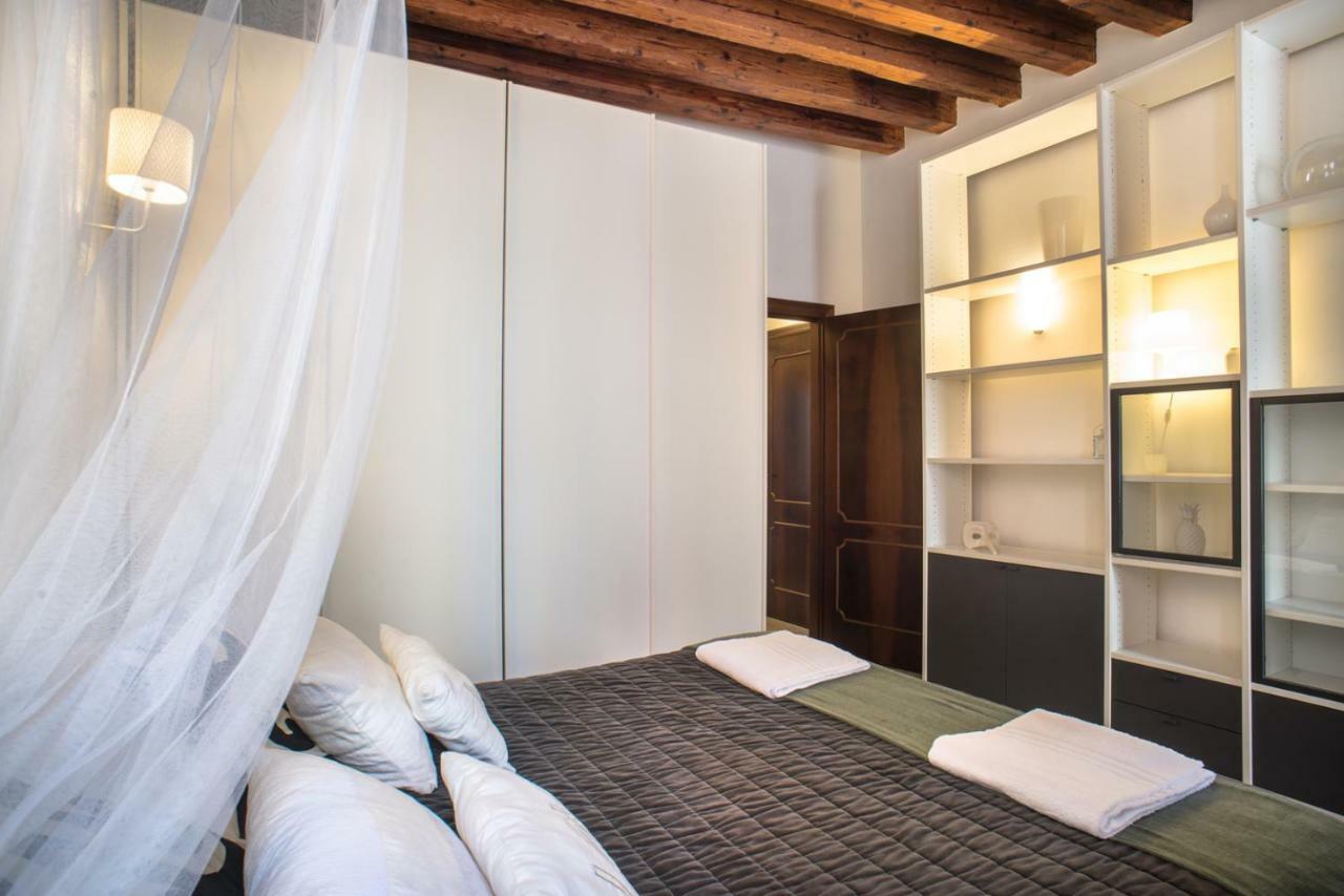 Lejlighed Terrazzina - Romantic Pied A Terre At The Heart Of Cannaregio District